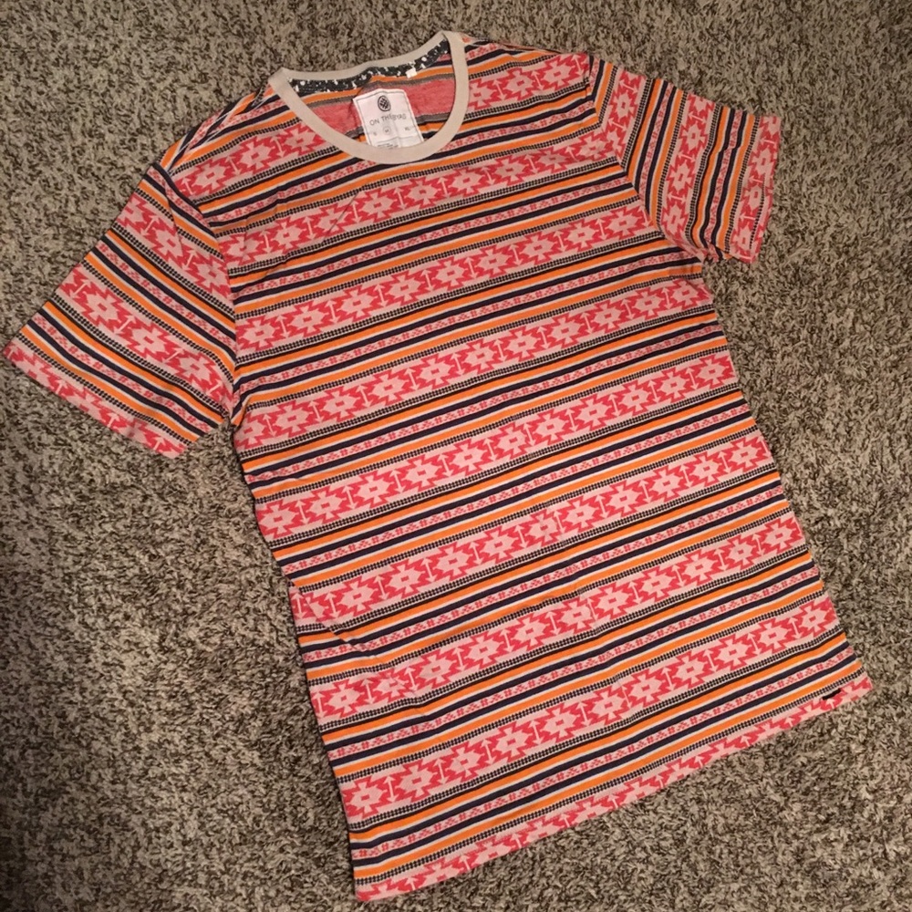 On the byas T-shirt